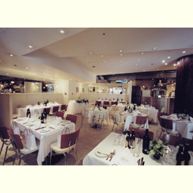 レストラン・ウェディング | Peri Manis プリマニス